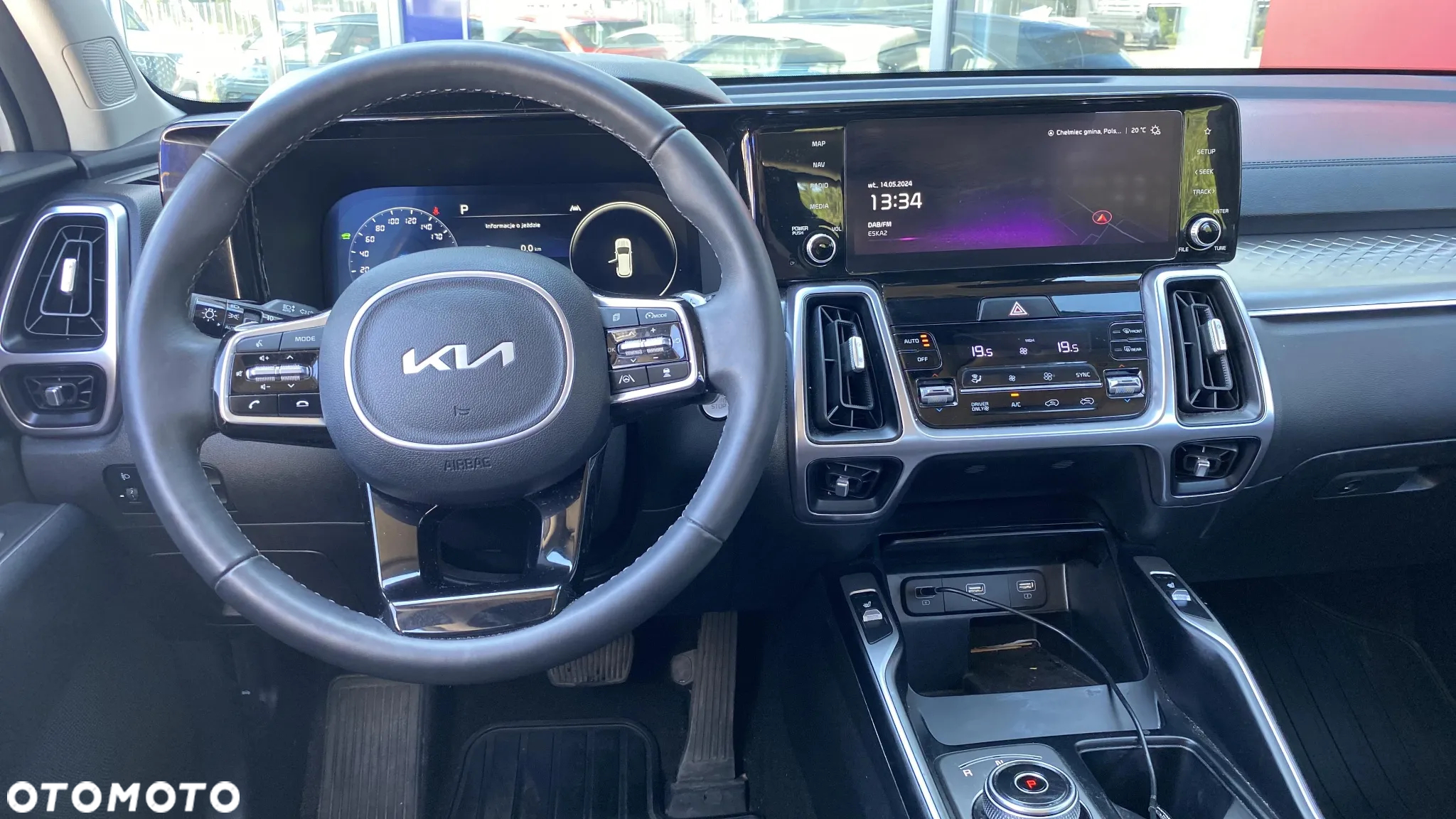 Kia Sorento - 13