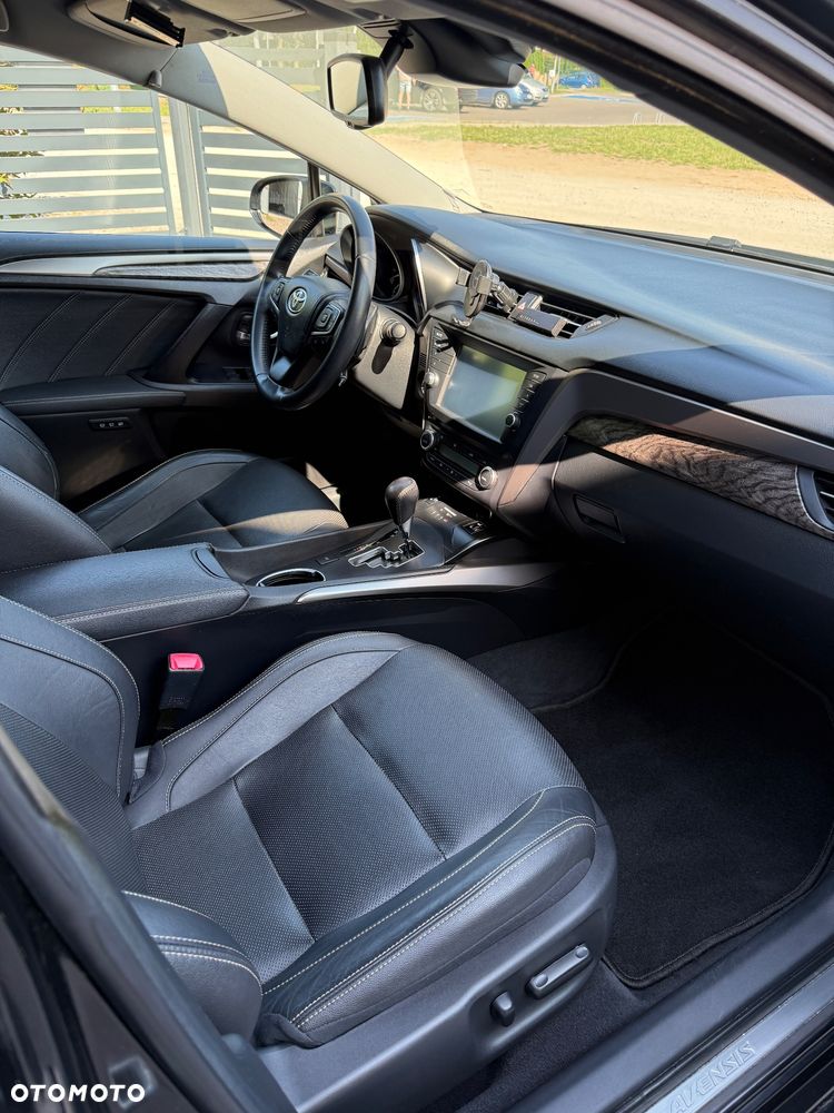 Toyota Avensis 2.0 Prestige MS - 6