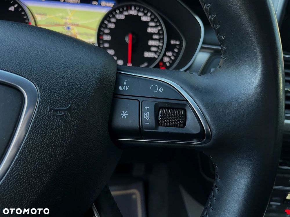 Audi A6 Avant 2.0 TDI Ultra S tronic - 25