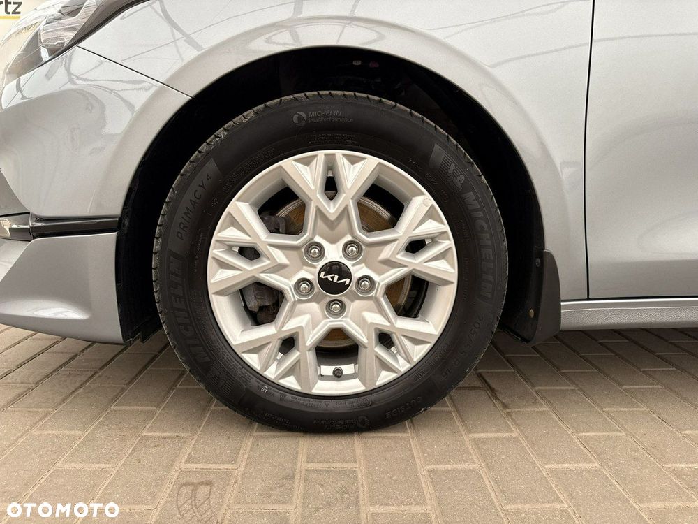 Kia Ceed - 21