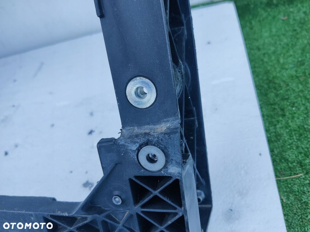 FORD FIESTA MK7 LIFT pas przedni - 7