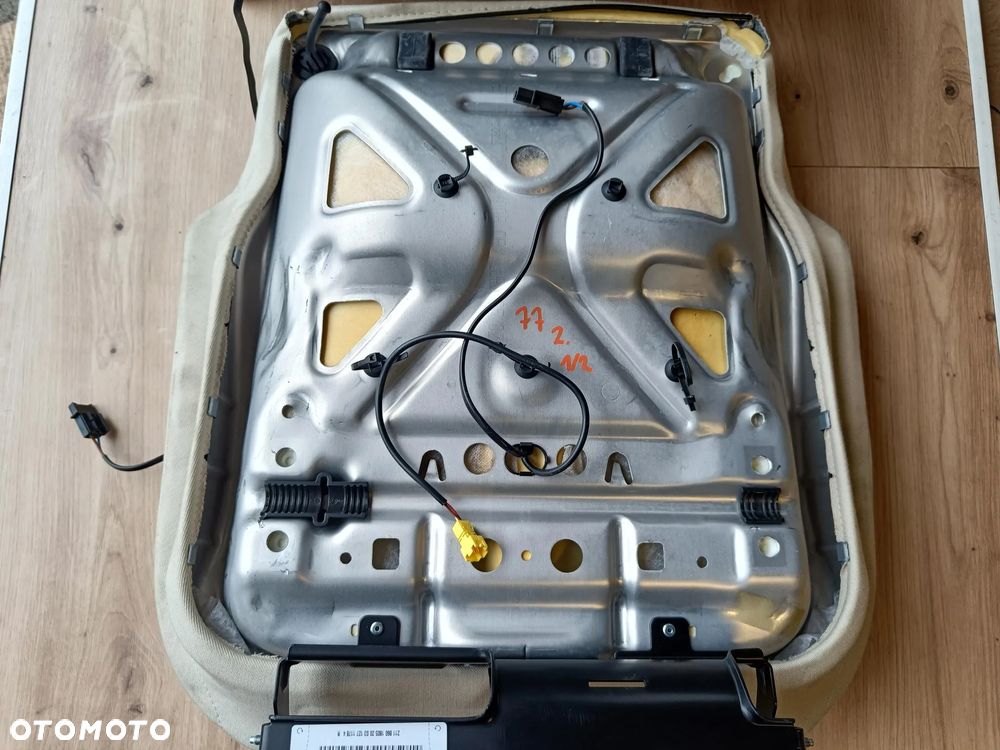 MERCEDES W211 FOTEL LEWY PRAWY BEŻOWY BEŻ BANAN IGŁA - 15