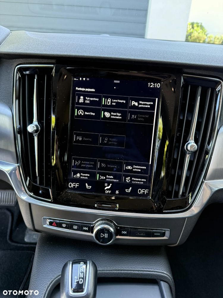 Volvo V90 - 13