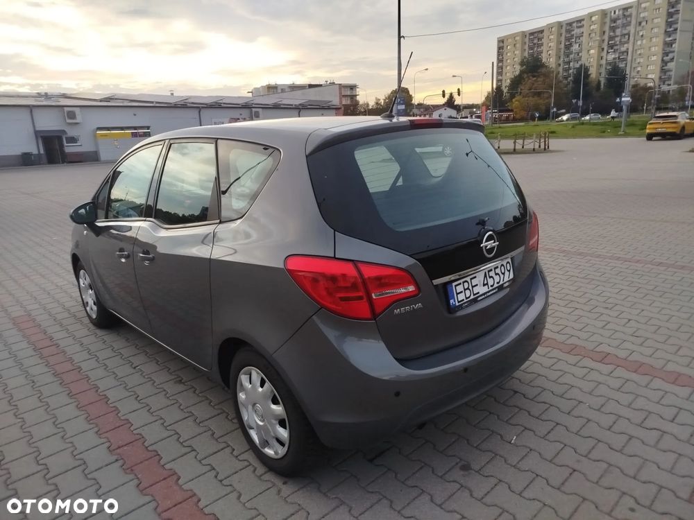 Opel Meriva - 10