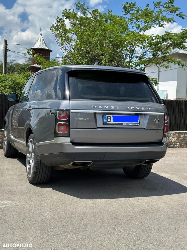 Land Rover Range Rover 3.0L SDV6 Vogue - 9