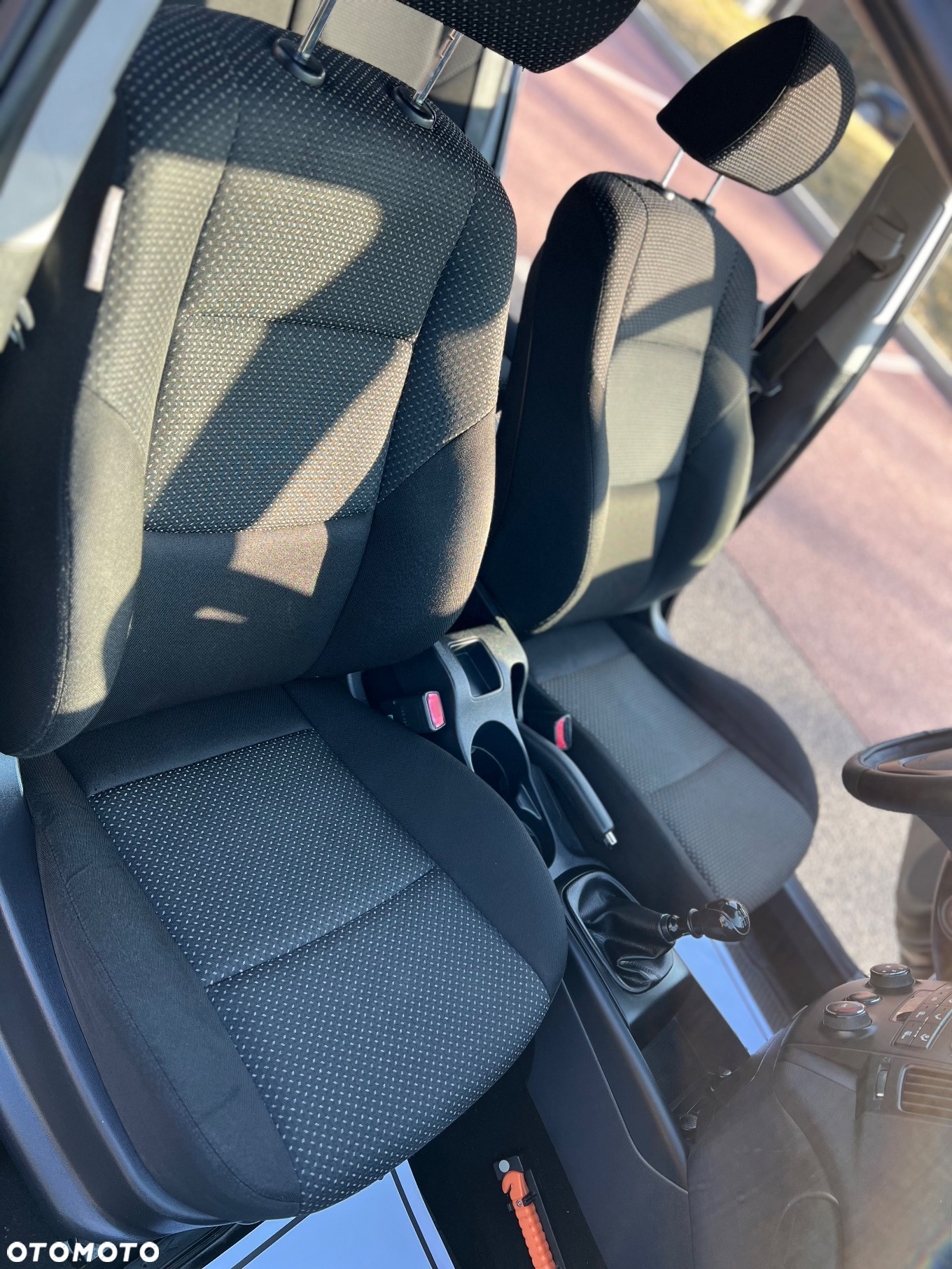 Hyundai i30 1.4 Classic + - 27