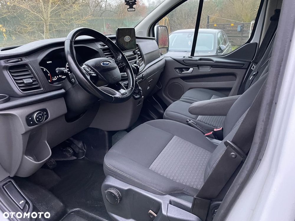 Ford Transit Custom 290 L2H1 Limited - 8