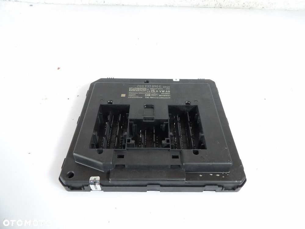 SKODA SCALA 1.5TSI MODUŁ KOMFORTU 2Q0937090E - 2