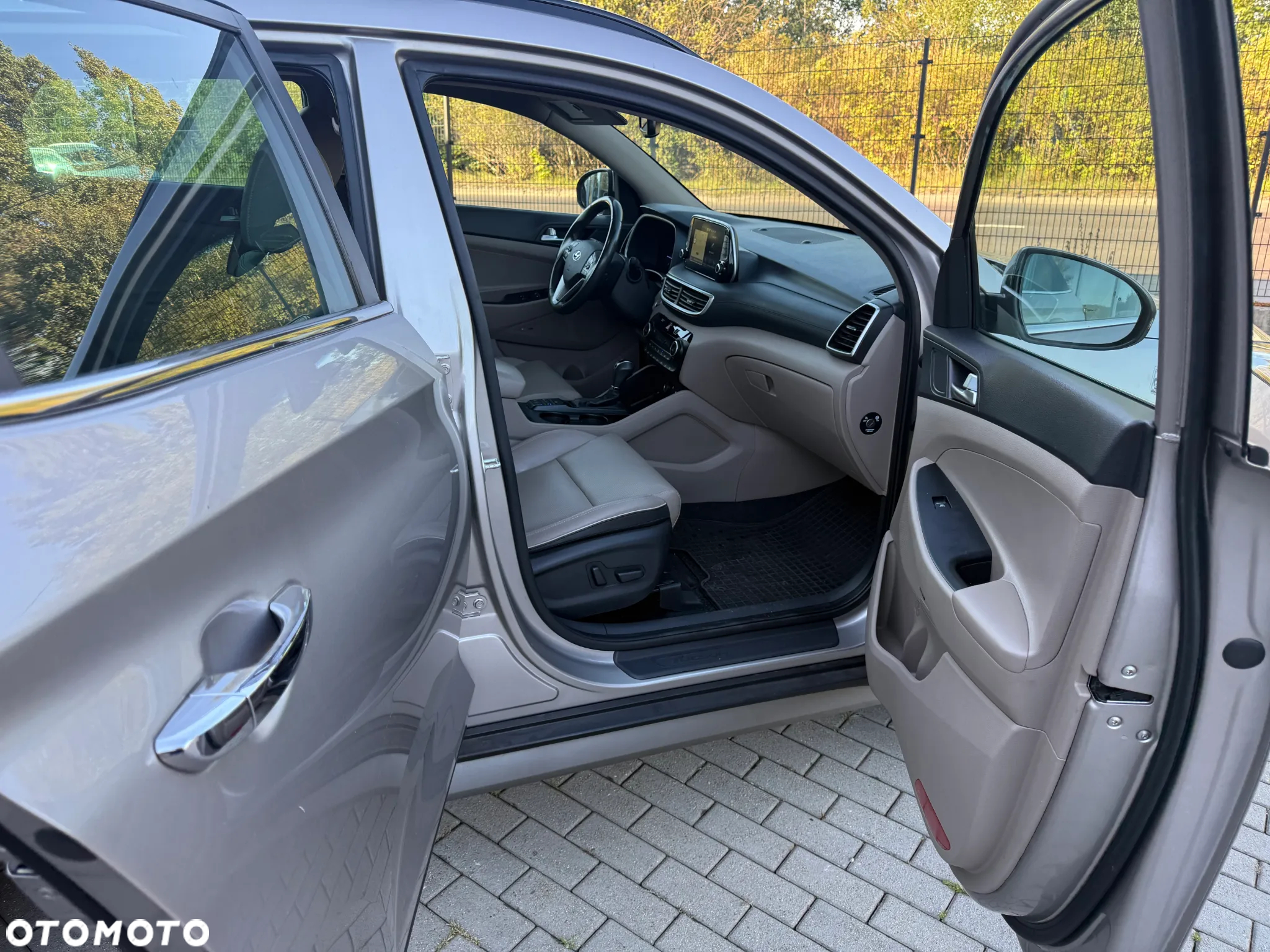 Hyundai Tucson 2.0 CRDi 4WD Automatik Premium - 17