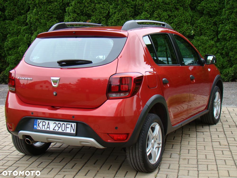 Dacia Sandero Stepway 0.9 TCe Laureate S&S EU6 - 8