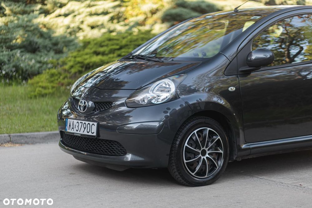 Toyota Aygo - 2
