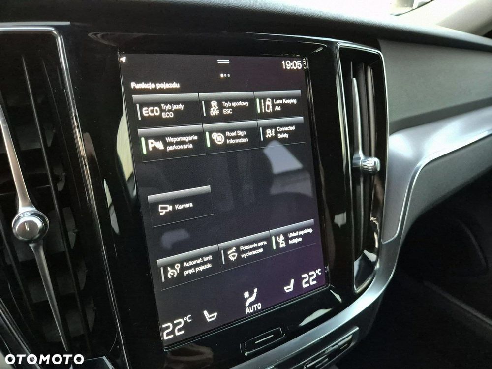 Volvo V60 B4 D Geartronic Momentum Pro - 20