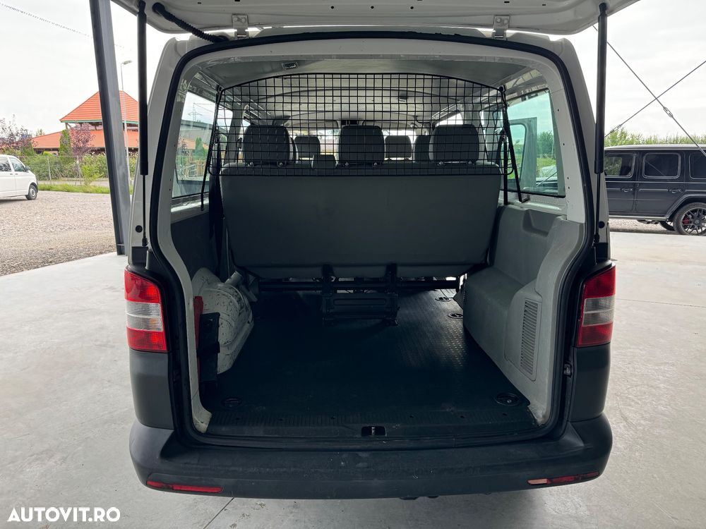 Volkswagen Transporter - 9