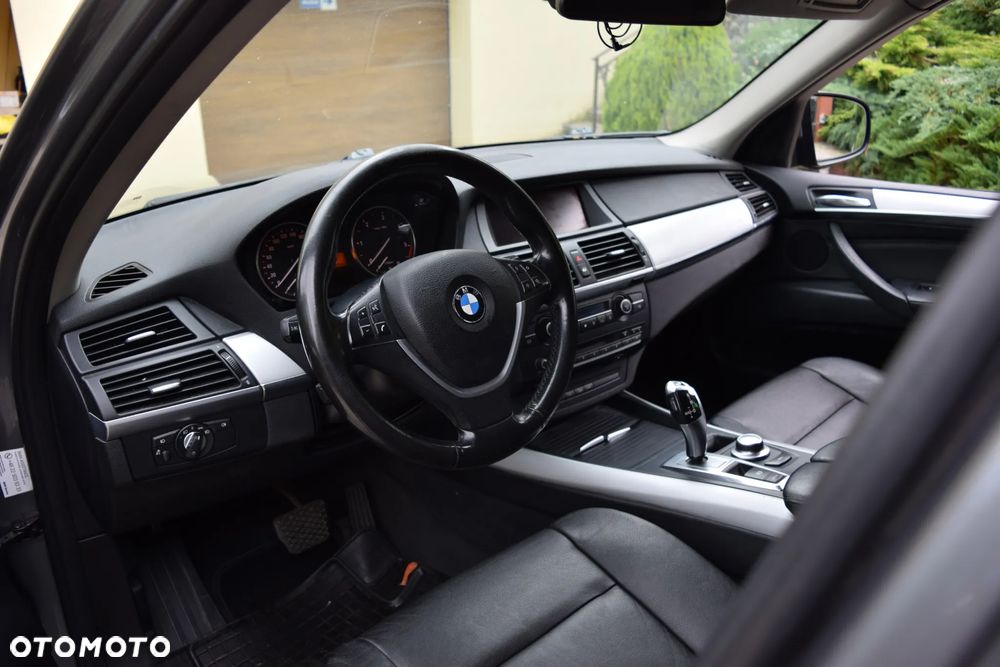 BMW X5 xDrive30d - 13