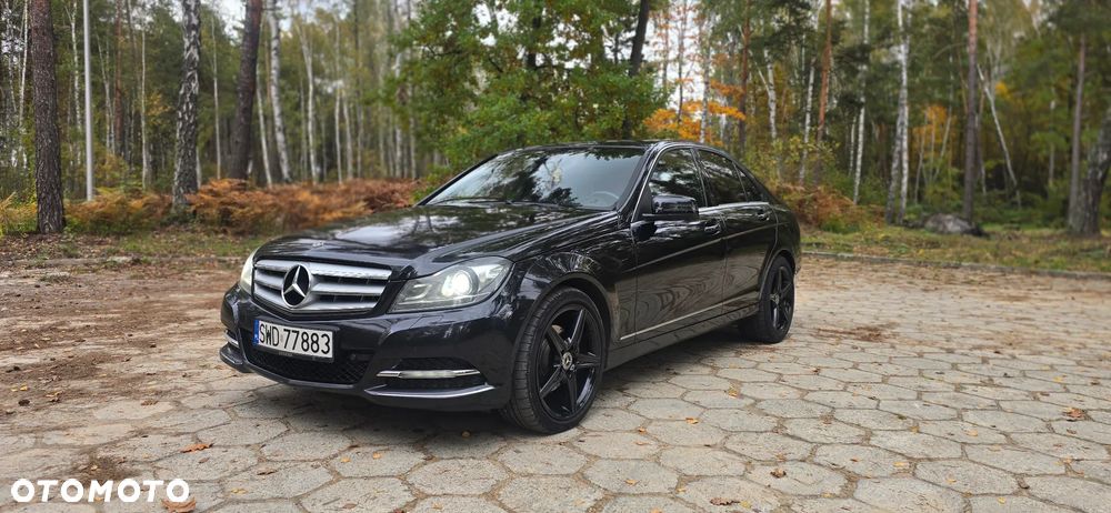 Mercedes-Benz Klasa C 250 (BlueTEC) d 7G-TRONIC - 2