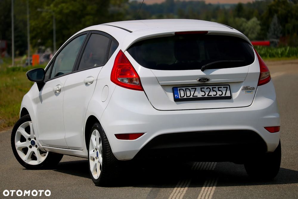 Ford Fiesta 1.25 Platinium X EU5 - 22