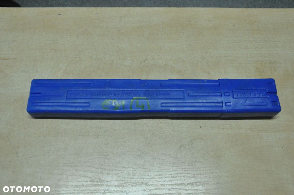 Bmw E46 E38 E39 E60 E92 E81 X3 E83 X5 E53 E70 Trójkąt Ostrzegawczy 1095457 - 2