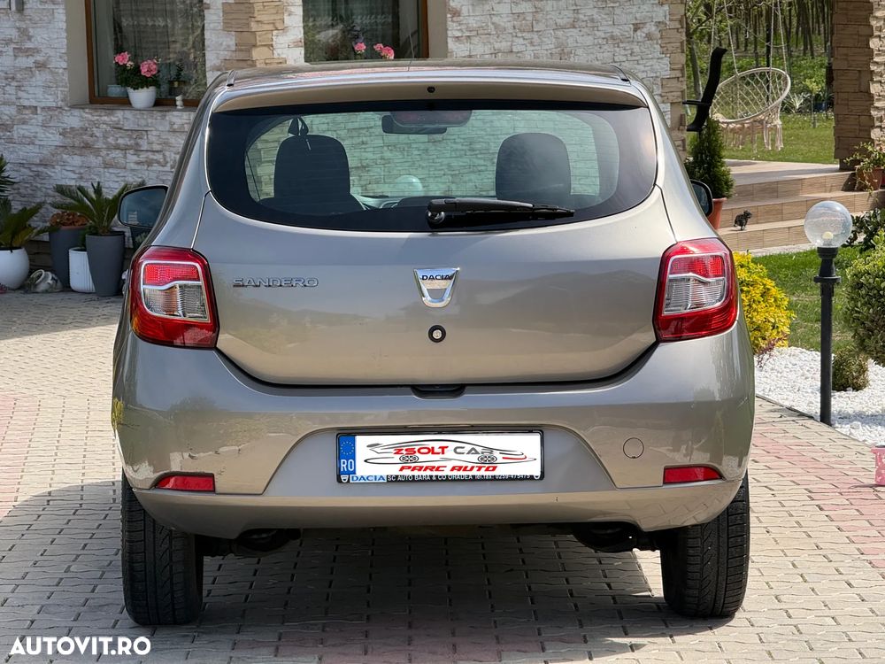 Dacia Sandero 1.5 90CP Laureate - 10