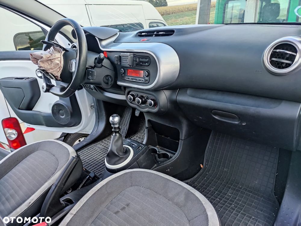 Renault Twingo ENERGY TCe 90 LIMITED 2018 - 24
