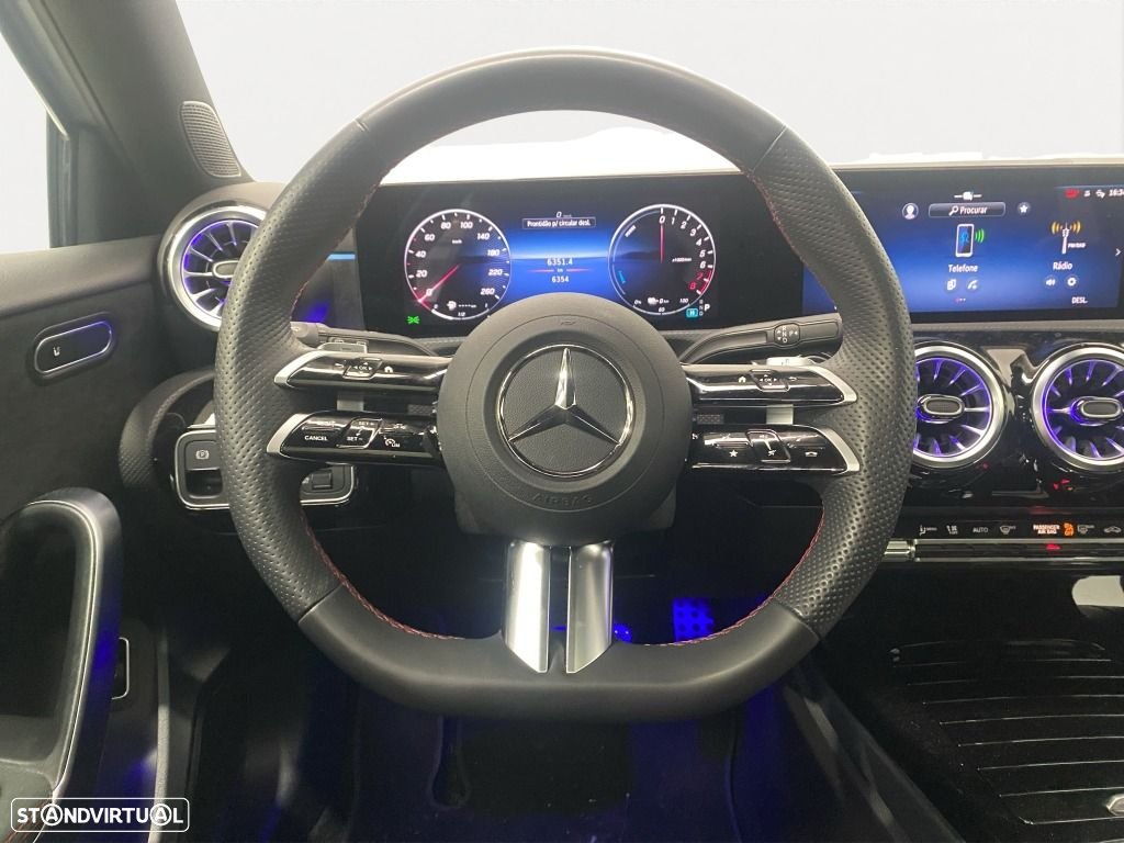Mercedes-Benz A 250 e - 9