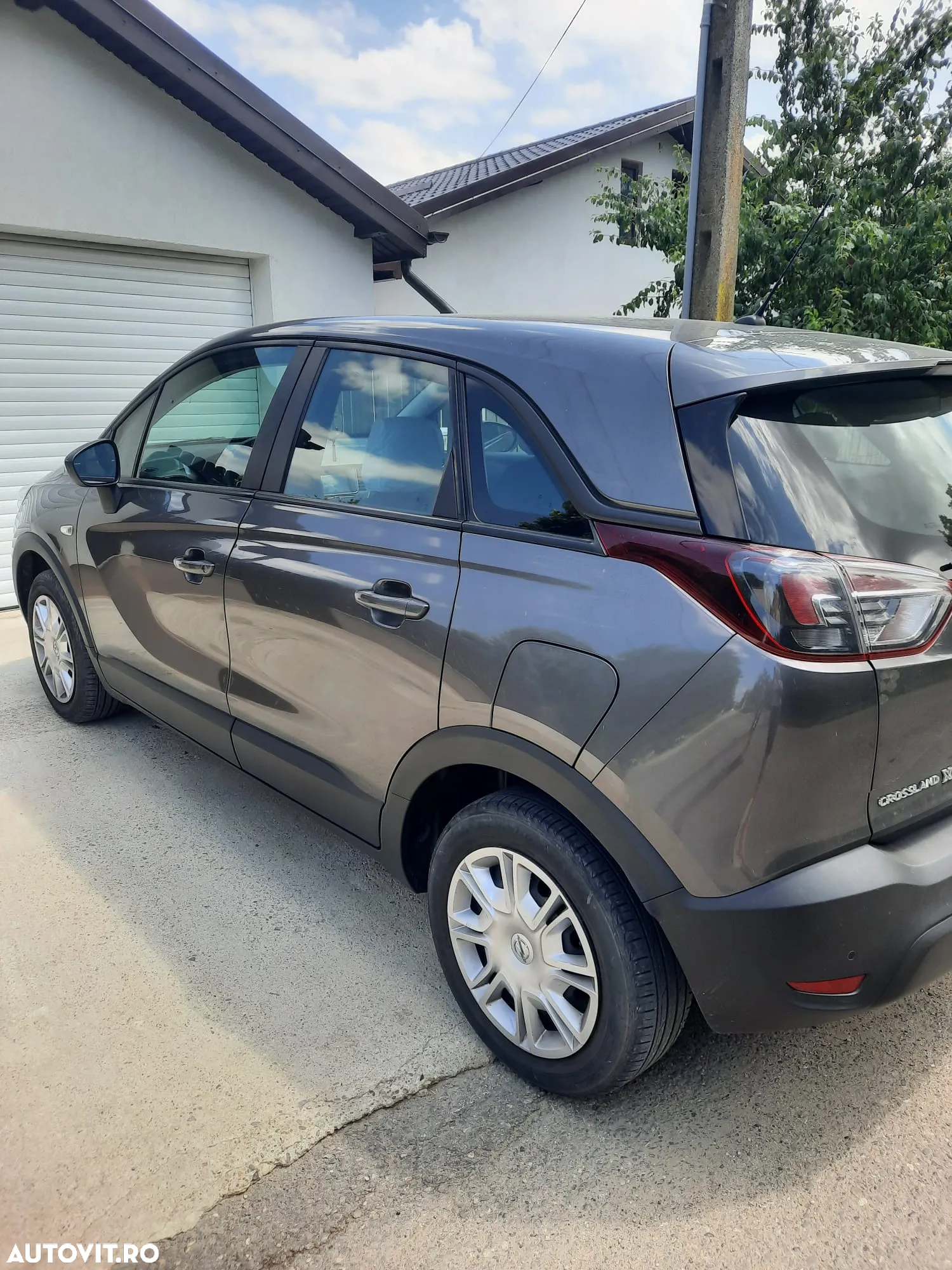 Opel Crossland - 4