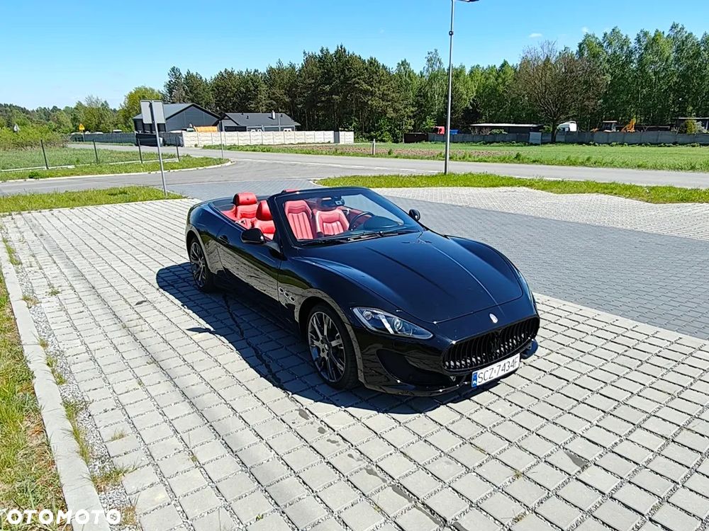 Maserati GranCabrio Sport - 25