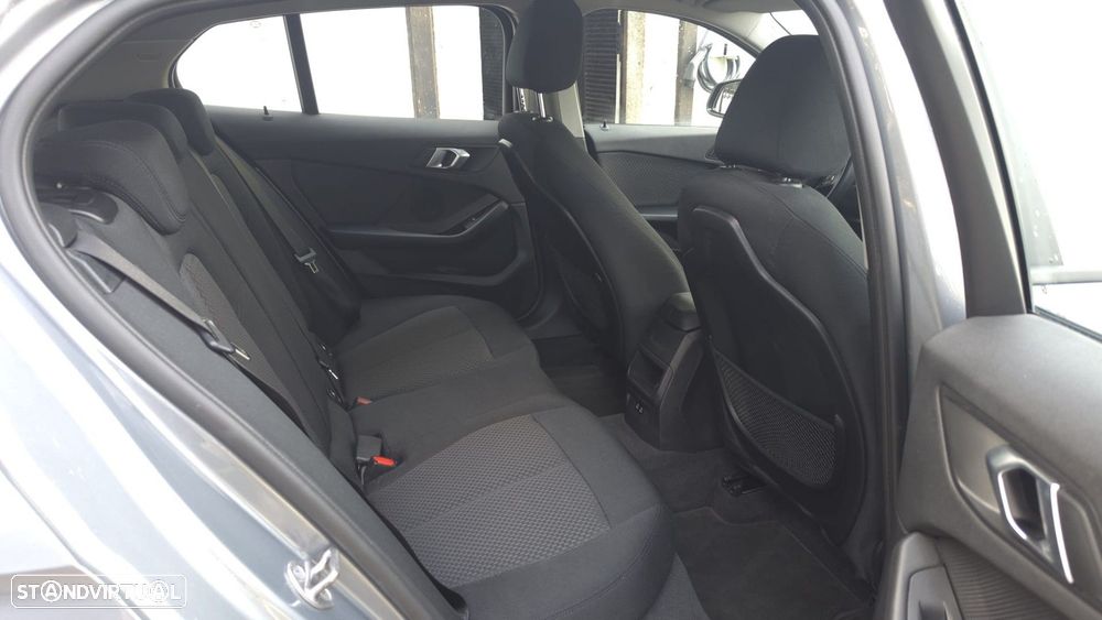 BMW 116 d Aut. - 13