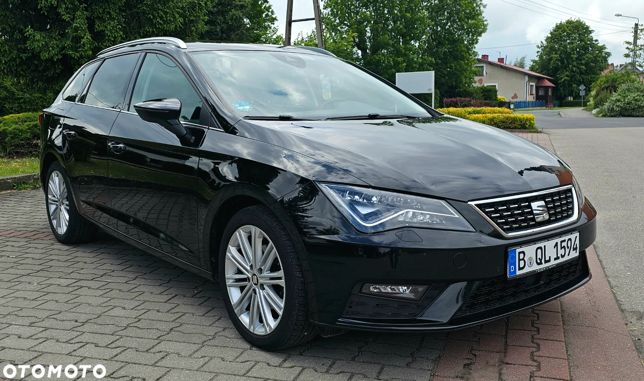 Seat Leon Sportstourer 1.5 eTSI OPF DSG Style Edition - 4