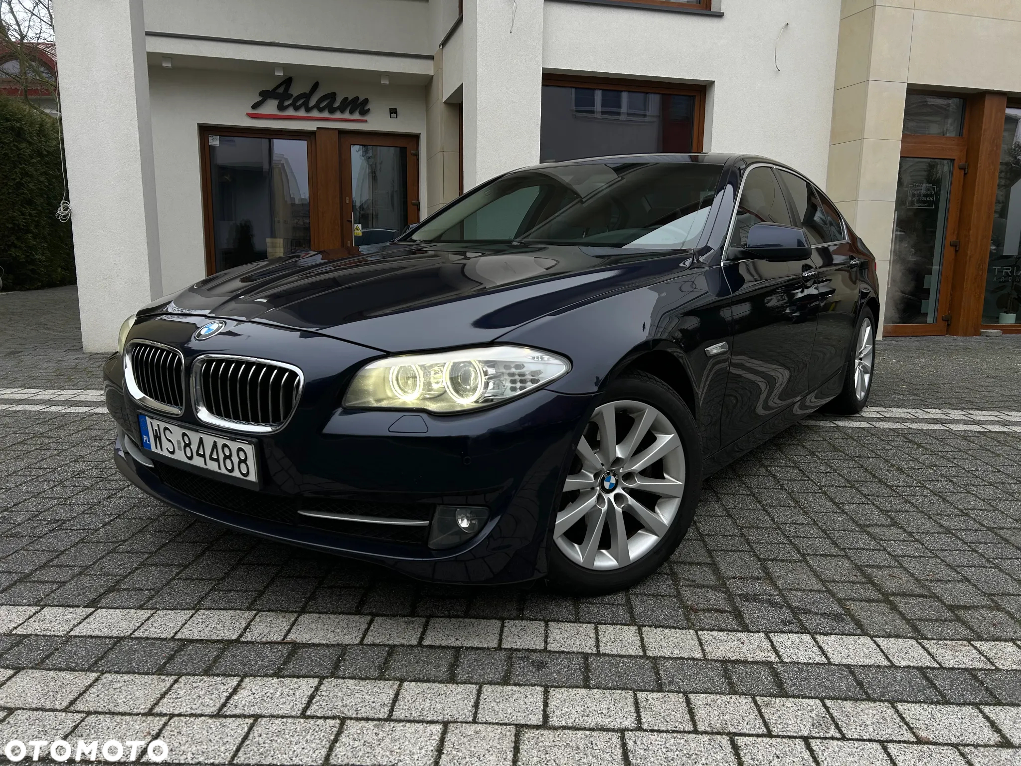 BMW Seria 5 528i - 3