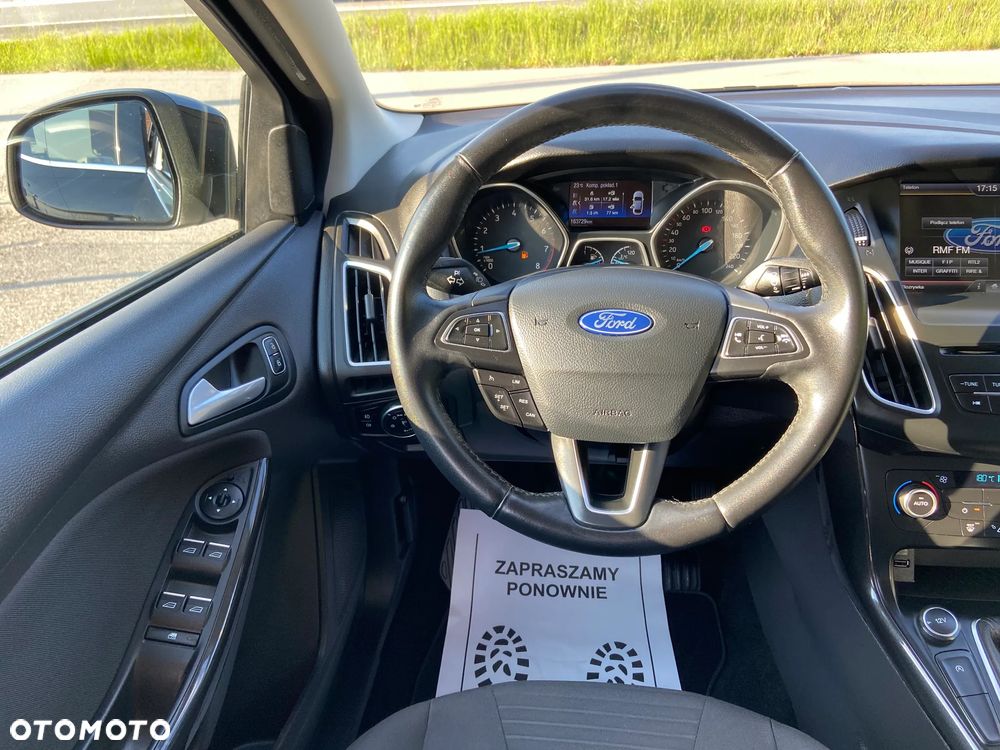Ford Focus 1.0 EcoBoost Titanium - 12