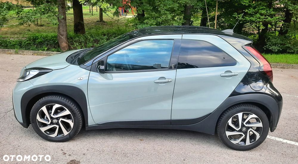 Toyota Aygo X 1.0 VVT-i Executive CVT - 5