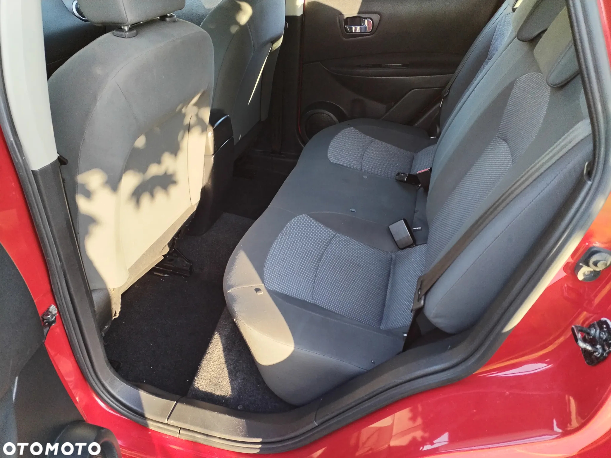 Nissan Qashqai - 25