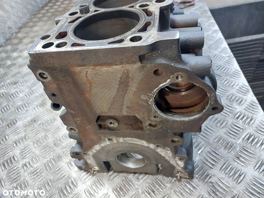 BLOK SILNIKA AUDI A6 C7 2.0 TDI CGL CGLC 03L021CJ - 3