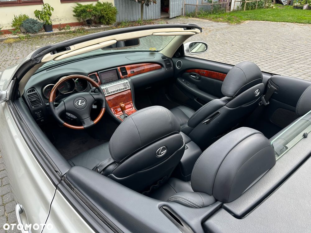Lexus SC Prestige - 34