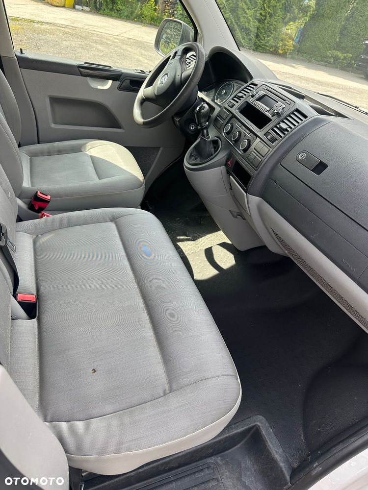 Volkswagen T5 - 6