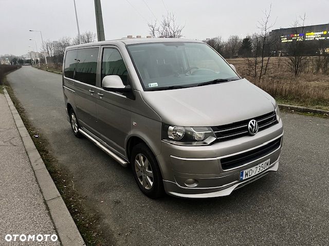 Volkswagen Caravelle - 8