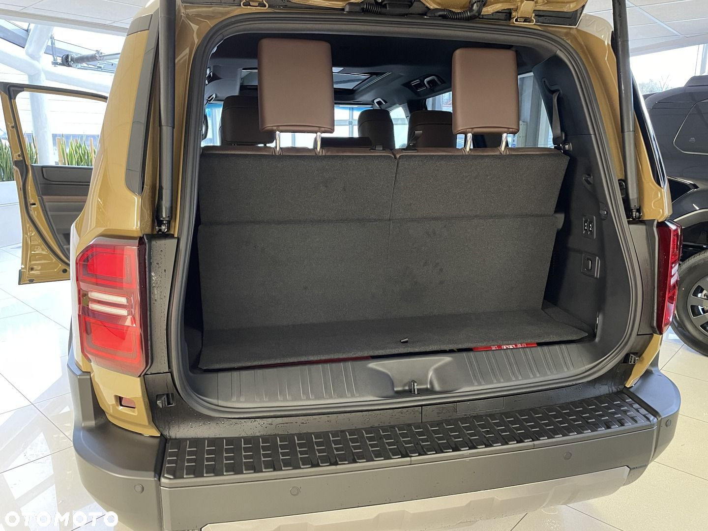Toyota Land Cruiser LC 2.8 D-4D First Edition - 8