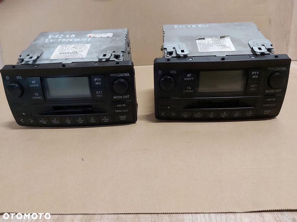 Toyota Corolla E12 RADIO oryginał - 1
