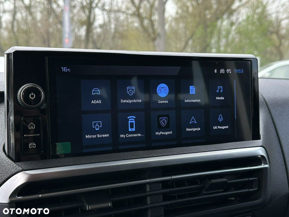 Peugeot Traveller - 29