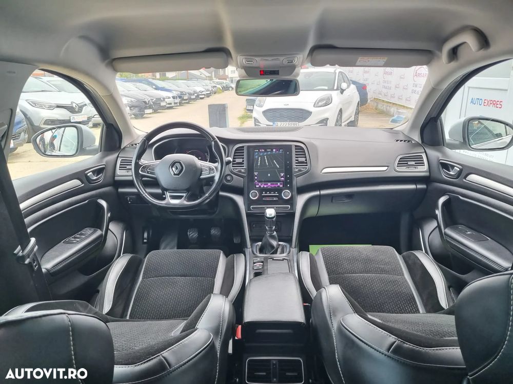 Renault Megane Blue dCi 116 Intens - 9