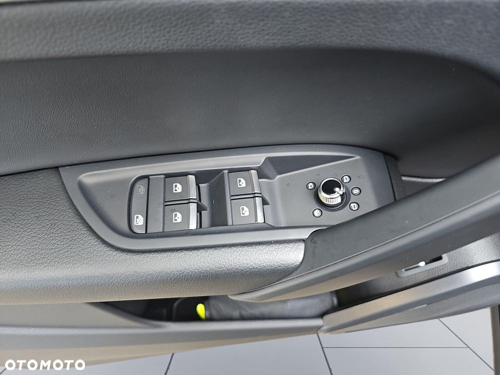 Audi Q5 Sportback - 18