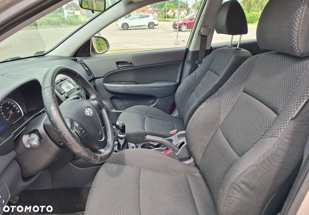 Hyundai i30 - 17