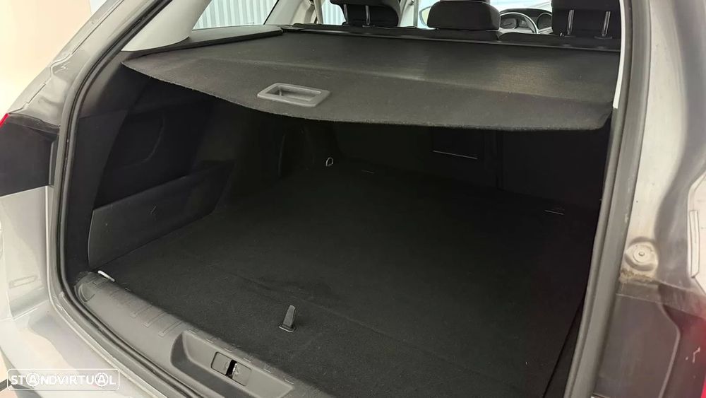 Peugeot 308 SW 1.5 BlueHDi Style - 17