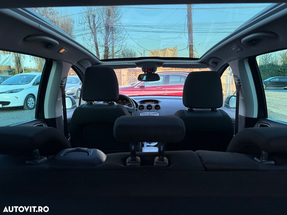 Peugeot 308 HDi FAP 150 Family - 10