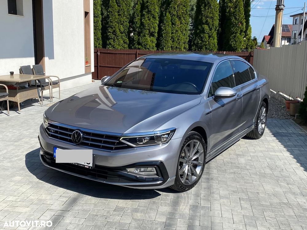 Volkswagen Passat 2.0 TDI DSG 4Mot Highline - 6