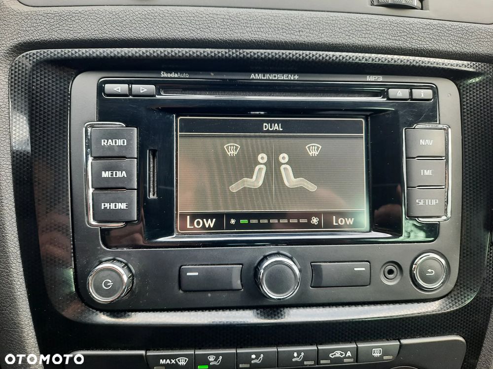 Skoda Octavia 2.0 TDI CR DPF RS - 21