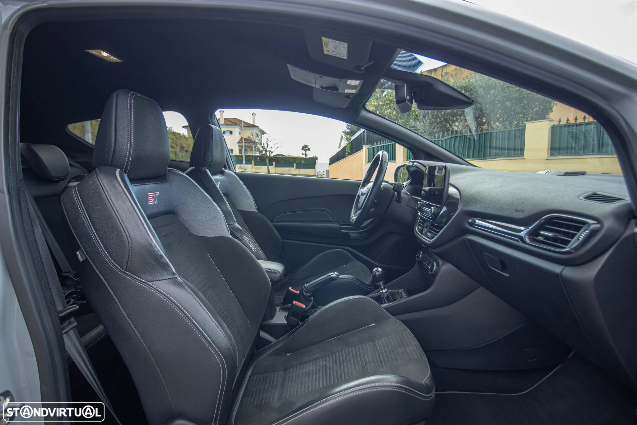 Ford Fiesta 1.5 EcoBoost S&S ST - 11