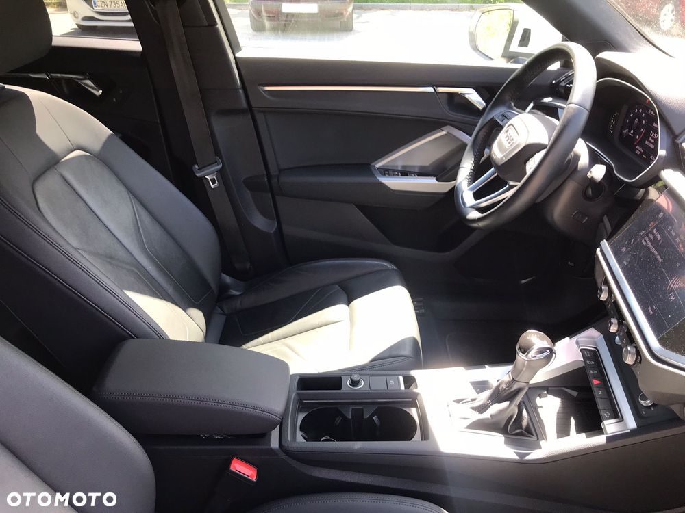 Audi Q3 - 13