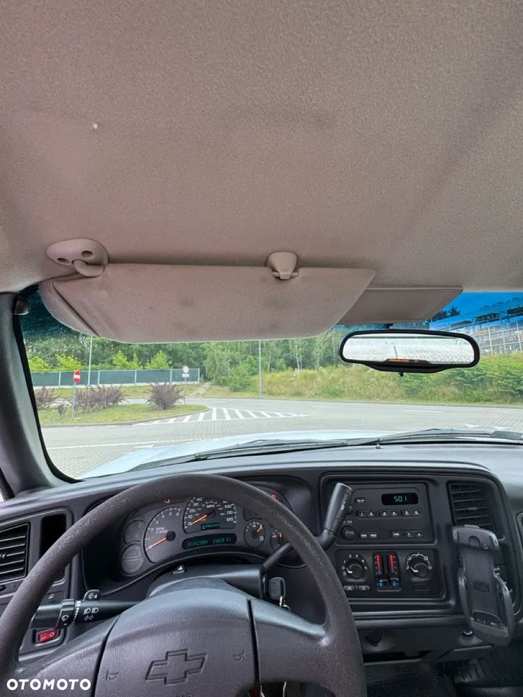 Chevrolet SILVERADO - 17