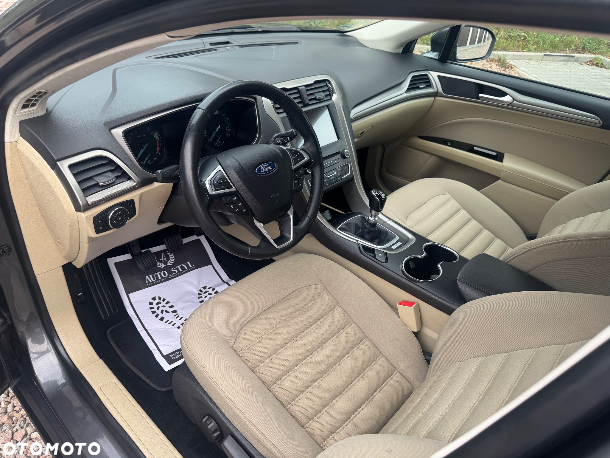 Ford Mondeo 1.5 EcoBoost Titanium - 31